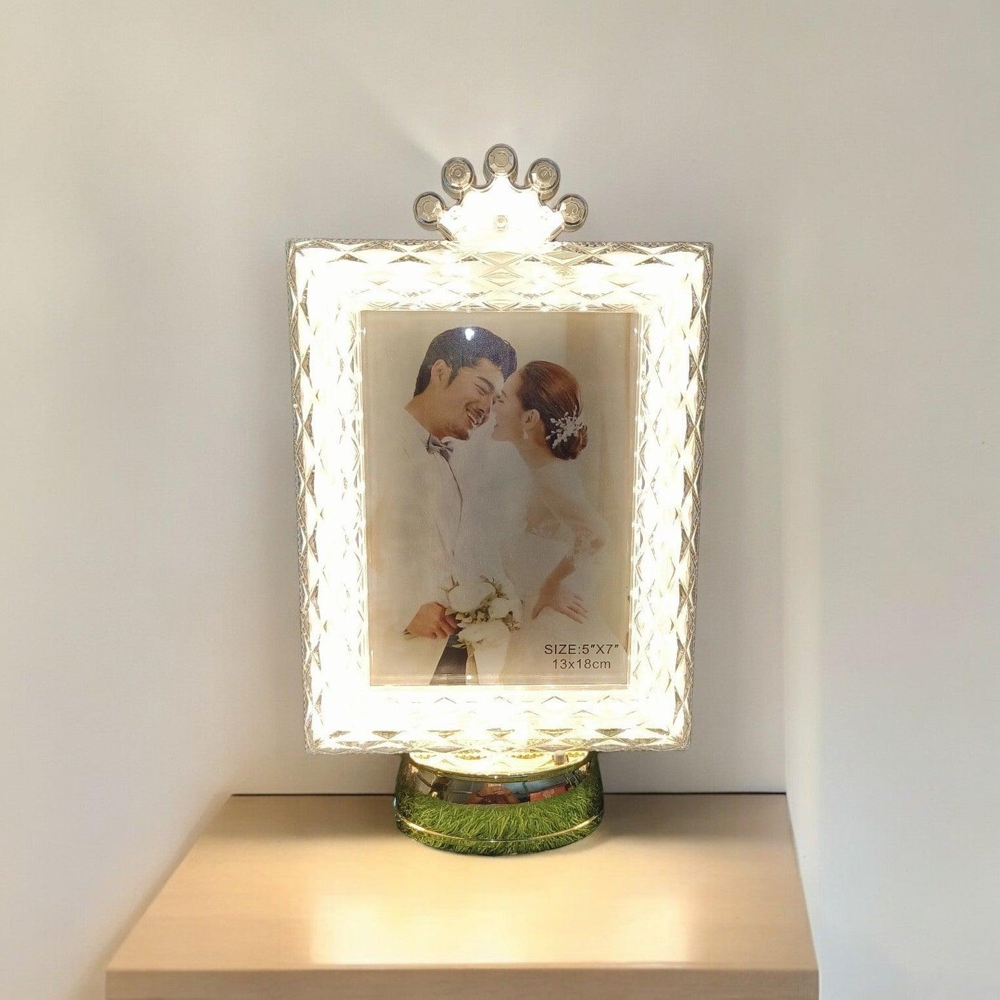 Illuminating Crystal LED Photo Frame