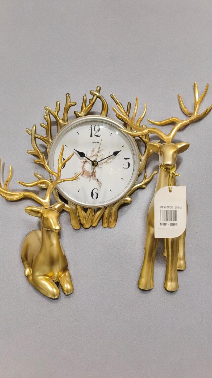 Deer Showpiece & Table Clock Combo Set of 3