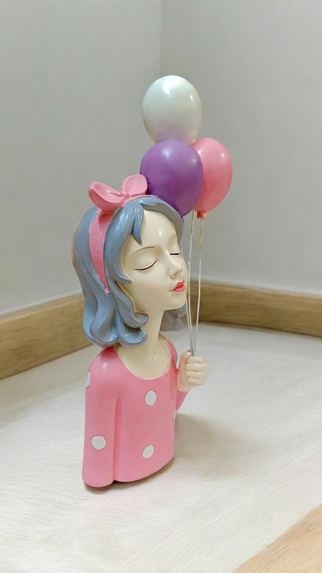 Lady Figure with balloons