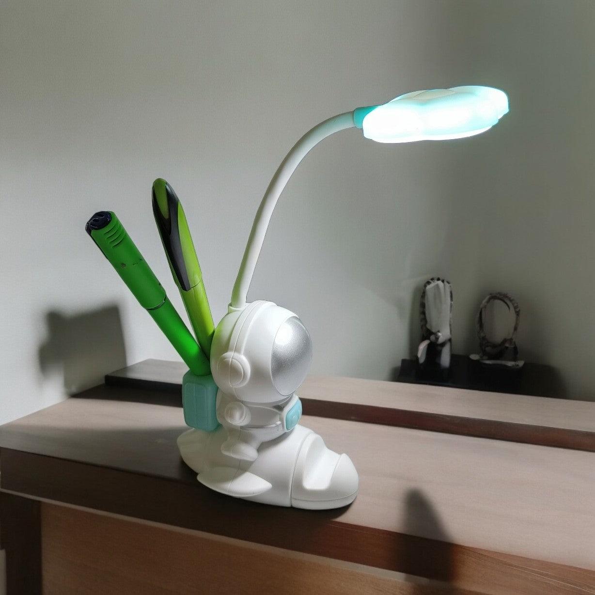 Astronaut Desk Lamp