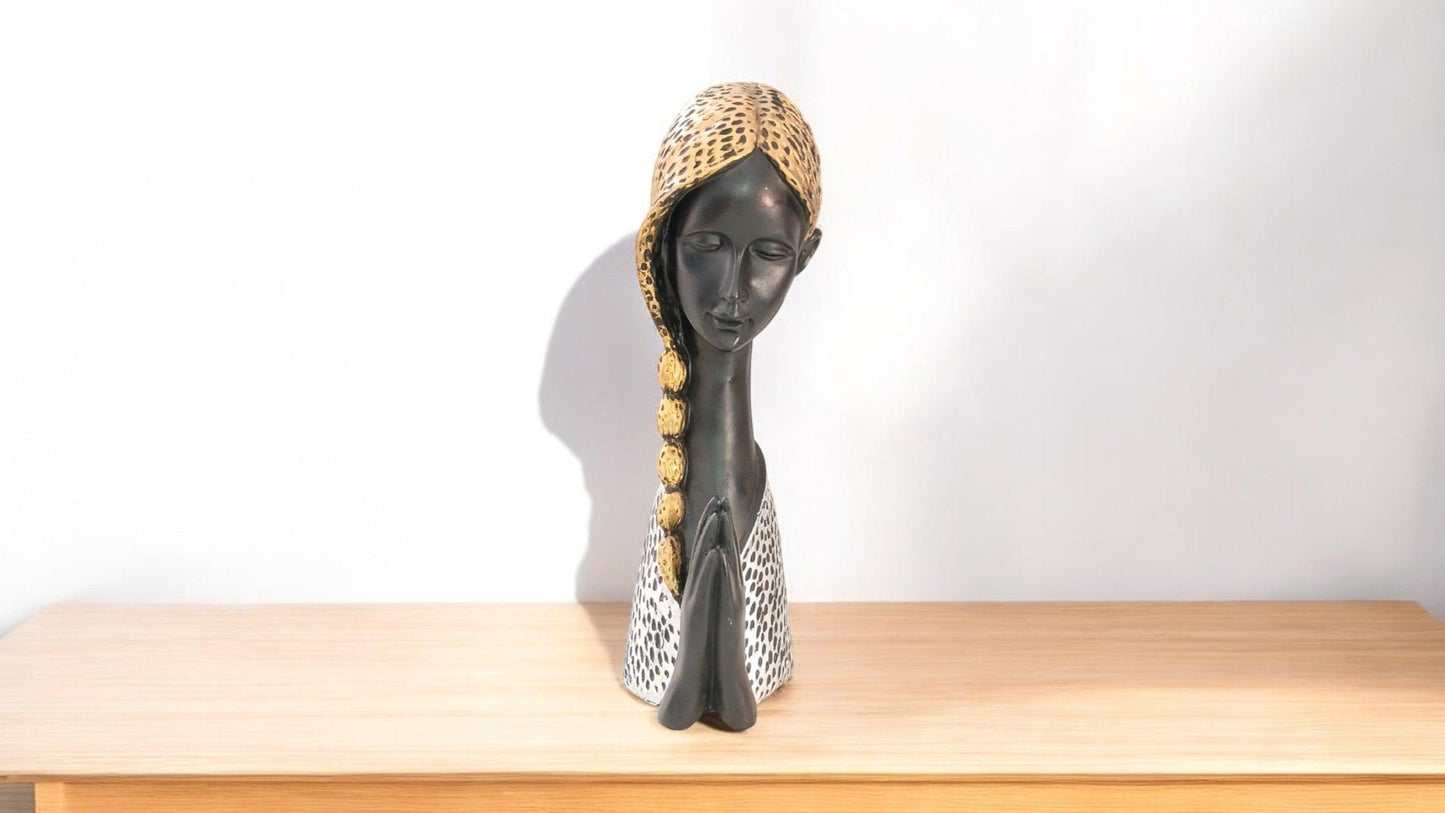 Welcome Girl Statue | Namaste Lady