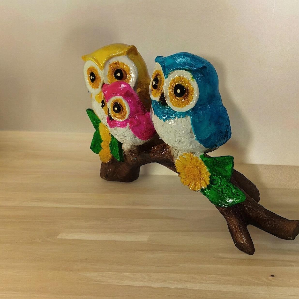 Owl Family Showpiece - A Symbol of Wisdom and Unity
