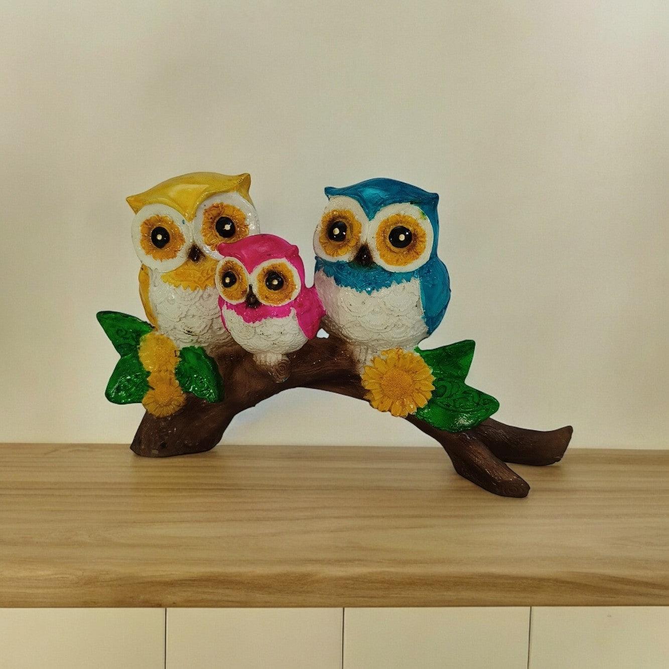 Owl Family Showpiece - A Symbol of Wisdom and Unity