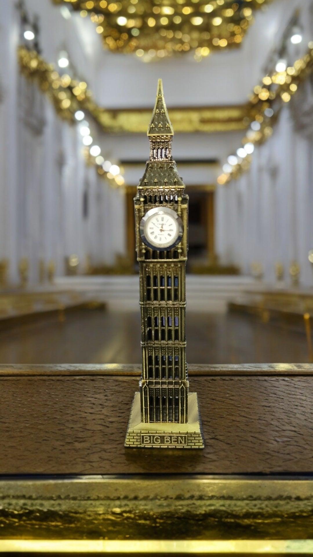 Golden Big Ben of London with Working Clock Showpiece.