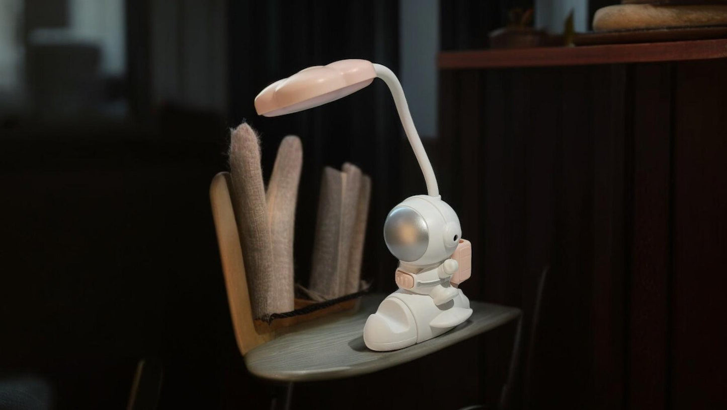 Astronaut Desk Lamp