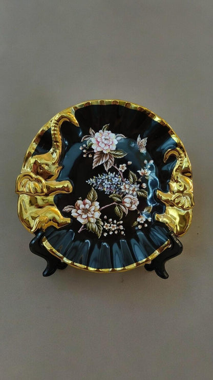 Black and Golden Rounded Hydria ceramic Crockery Showpiece: A Touch of Timeless Elegance