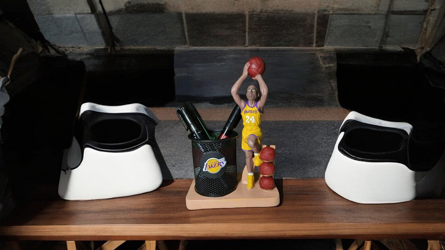 Basketball Player Pen Holder