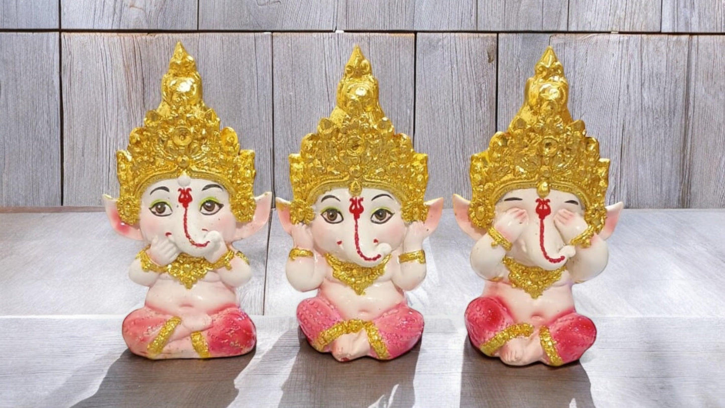 Mukut Baby Ganesha Set of 3.