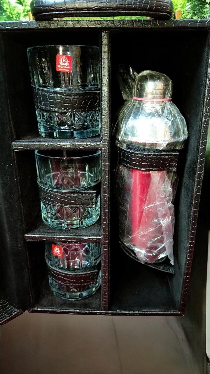 Portable 8-in-1 Bar Set