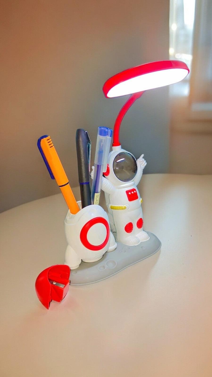 Astronaut Desk Lamp
