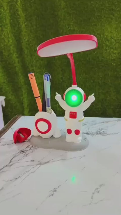 Astronaut Desk Lamp